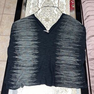 Free People black and grey v-neck batwing sweater